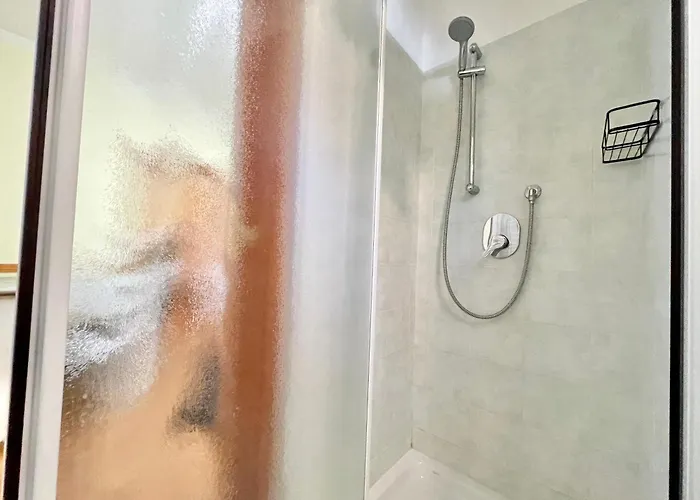 Casa A Cinque Minuti Dal Mare - San Zulien Bea... Апартаменты *